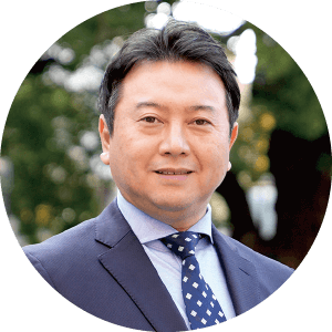 代表横尾