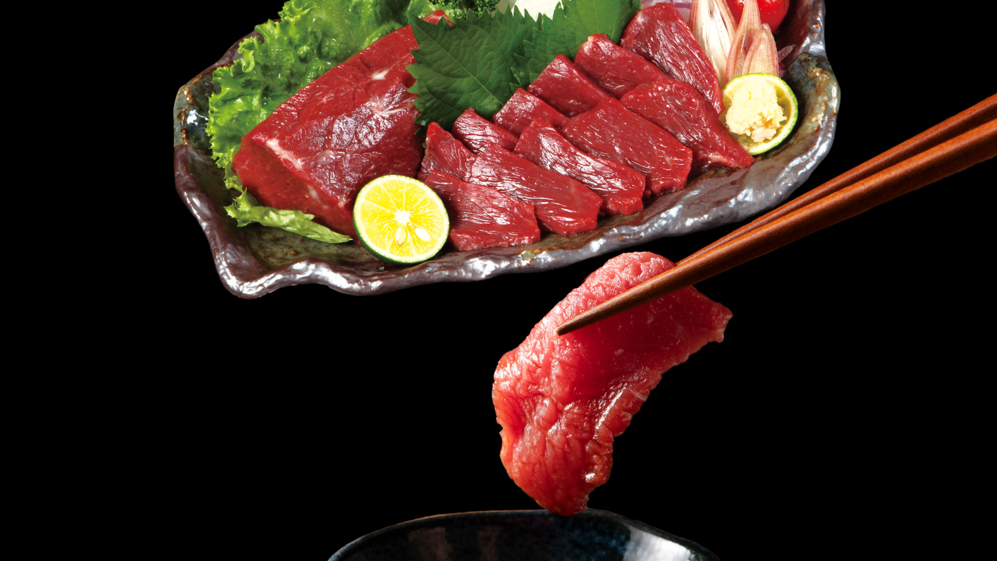 熊本名産品の新鮮な赤身馬刺し！スライス済で手間いらず！～九州フルーツの通販 まるかじり九州～ / 産地直送 まるかじり九州